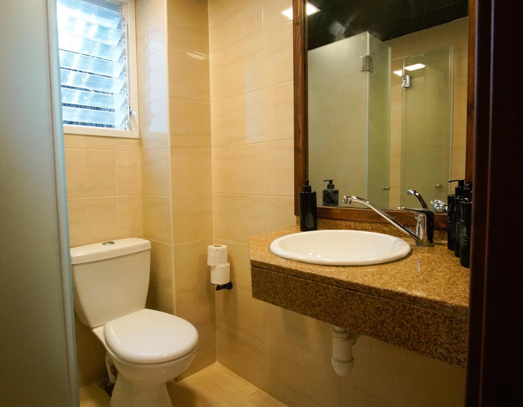 Selina Frishman Tel Aviv Hotel Værelse billede